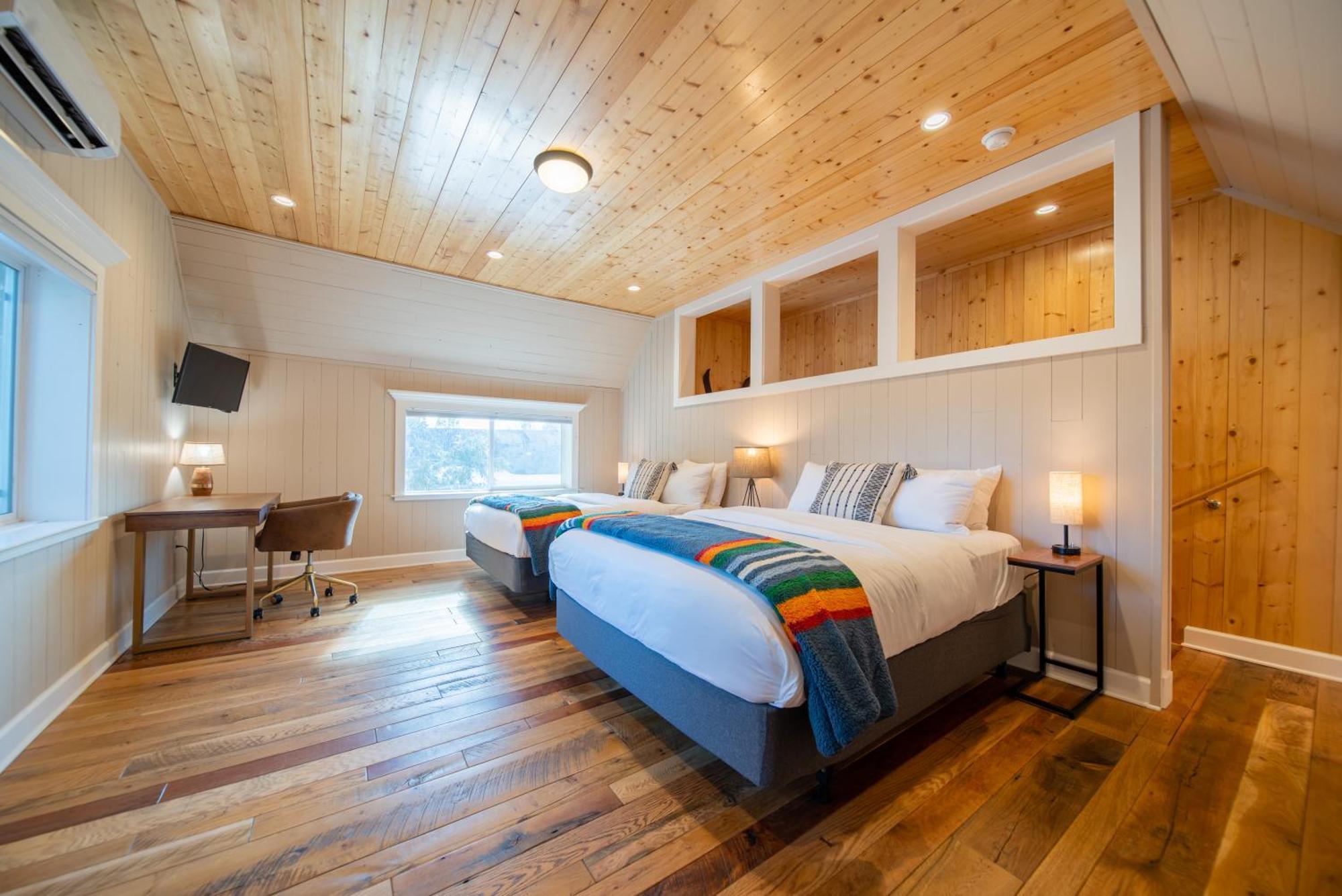 Shasta View Lodge マクラウド エクステリア 写真