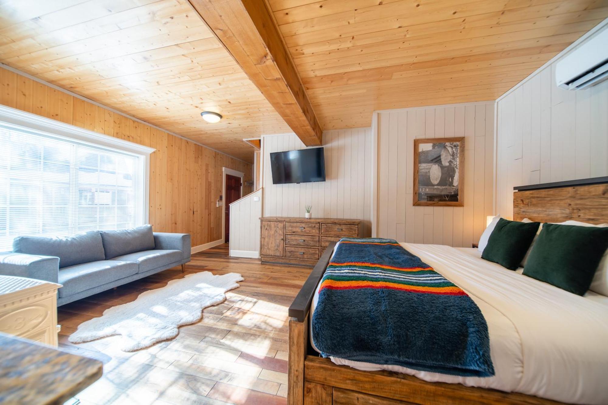 Shasta View Lodge マクラウド エクステリア 写真