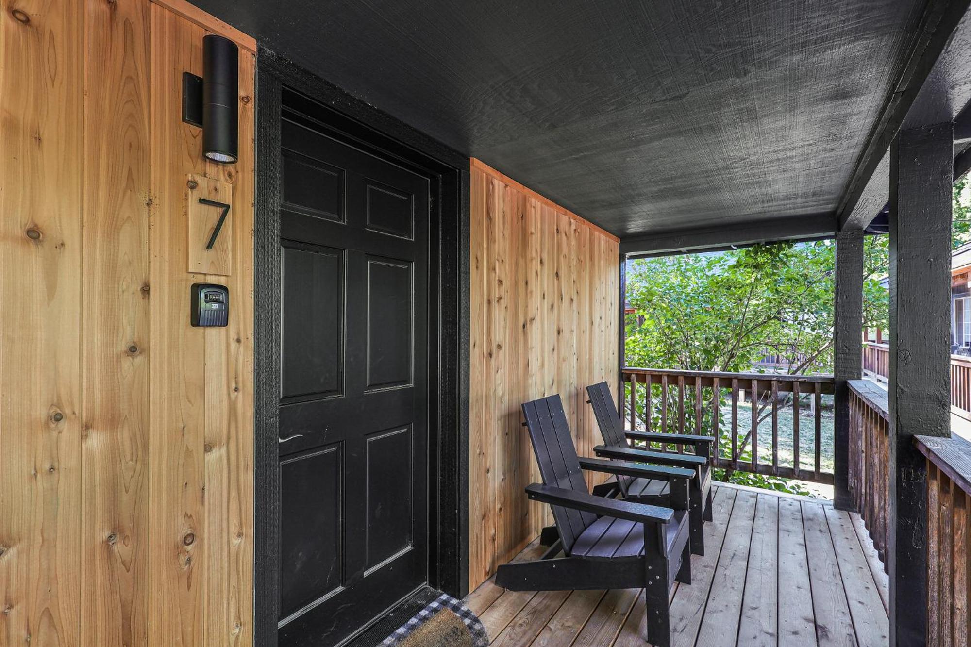 Shasta View Lodge マクラウド エクステリア 写真