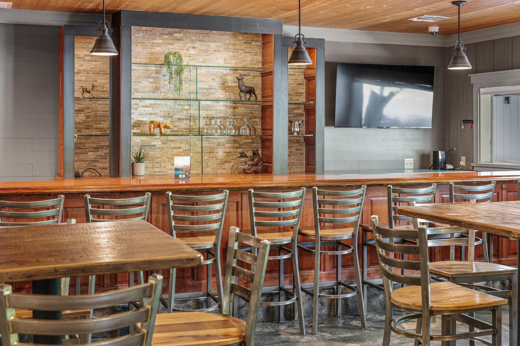 Shasta View Lodge マクラウド エクステリア 写真